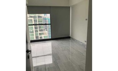 ALQUILO APARTAMENTO PARA ESTRENAR CON LINEA BLANCA EN PH NUOVO