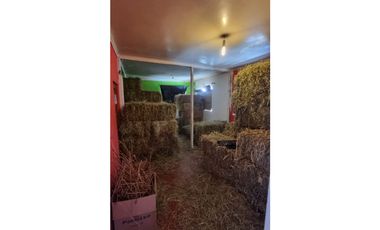 SE VENDE CASA EDIFICIO DE 4 PISOS UBICADO EN CERRO RAMADITAS