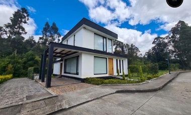 Casa de venta en Capulispamba – código:19070