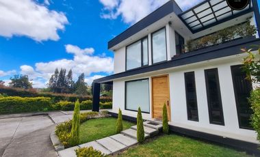 Casa de venta en Capulispamba – código:19070