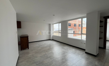 apartamento en venta en cristales. Cod V5843