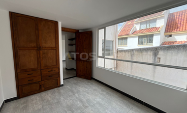 apartamento en venta en cristales. Cod V5843