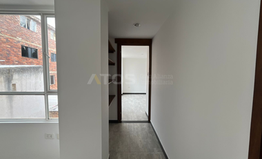 apartamento en venta en cristales. Cod V5843