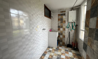 apartamento en venta en cristales. Cod V5843