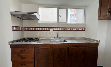 apartamento en venta en cristales. Cod V5843