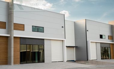 Naves Industriales en Parque Industrial Premium, Santa Rosa Jáuregui, Santa Rosa de Jauregui