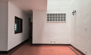 apartamento en arriendo en centro. Cod A759