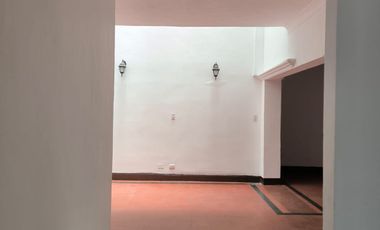 apartamento en arriendo en centro. Cod A759