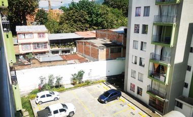 apartamento en arriendo/venta en balcones de san nicolas. Cod A12436