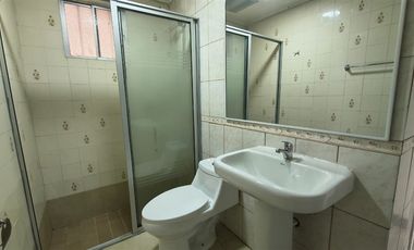 Casa en arriendo de 2 dorm. en La Florida
