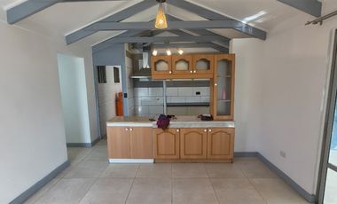 Casa en arriendo de 2 dorm. en La Florida