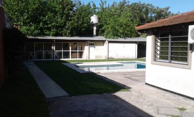 Chalet en venta en Villa Udaondo