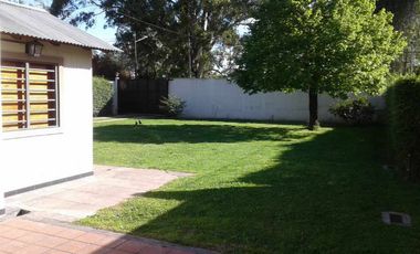 Chalet en venta en Villa Udaondo