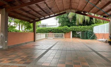 apartamento en venta en la floresta. Cod V104896