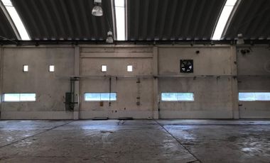 VENTA TERRENO CON BODEGA SOBRE CARRETERA | ARLETTE FLORES