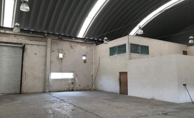 VENTA TERRENO CON BODEGA SOBRE CARRETERA | ARLETTE FLORES