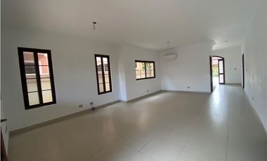 SE VENDE CASA EN COSTA SUR -