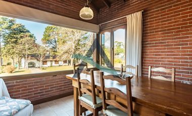 CASA 4 AMBIENTES CON QUINCHO CERRADO