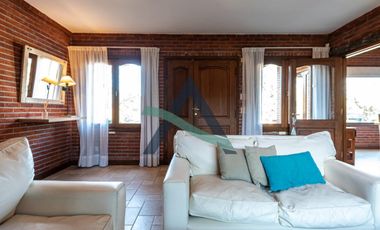 CASA 4 AMBIENTES CON QUINCHO CERRADO