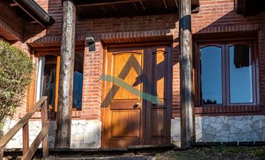 CASA 4 AMBIENTES CON QUINCHO CERRADO