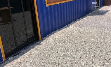 RENTA DE LOCAL COMERCIAL EN PLAZA DE CONTENEDORES, PLANTA BAJA