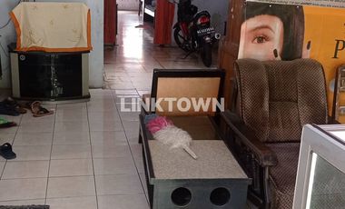 Dijual Cepat Rumah Dekat Jalan Utama Posisi Hook Strategis di Jl. Letjen Sutoyo Pare