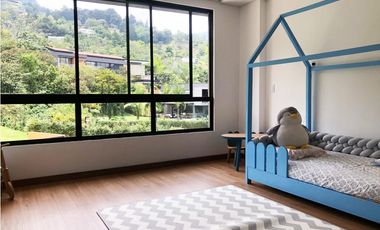 Casa en Arriendo Loma del Escobero Envigado