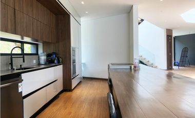 Casa en Arriendo Loma del Escobero Envigado