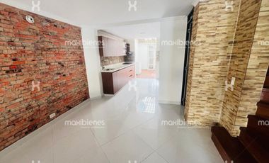 casa en arriendo en  suramérica. Cod A68592