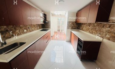 casa en arriendo en  suramérica. Cod A68592