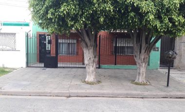 Casa en venta en Lanus Este