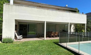 Chalet en alquiler en Canning
