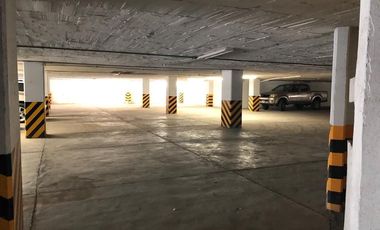 Plaza Comercial en Querétaro a la venta