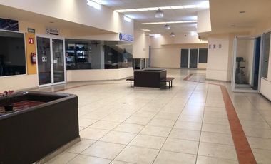 Plaza Comercial en Querétaro a la venta