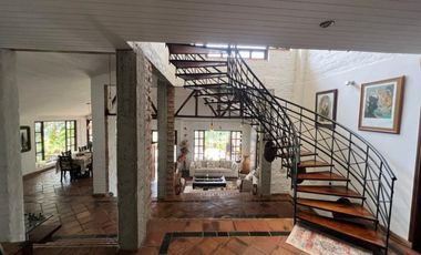 casa en venta en km 9 vía dapa. Cod V14792