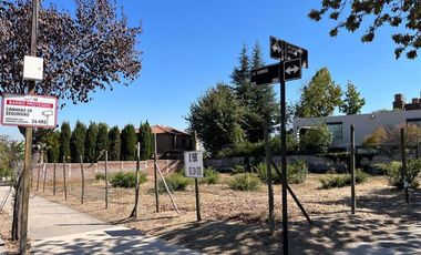 Sitio en venta en Las Condes