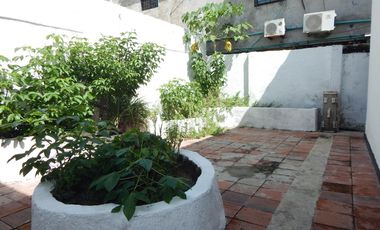 casa-local en arriendo/venta en el porvenir. Cod V62967