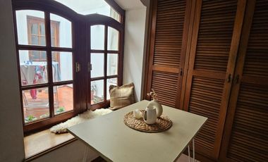 HERMOSO CHALET CON DETALLES DE GRAN CATEGORIA  GUEMES 1000  -TEMPERLEY ESTE-   APTO CREDITO