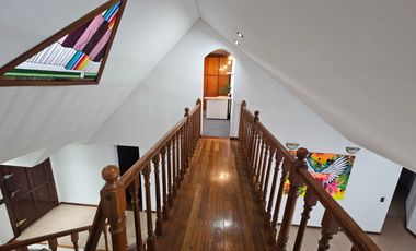 HERMOSO CHALET CON DETALLES DE GRAN CATEGORIA  GUEMES 1000  -TEMPERLEY ESTE-   APTO CREDITO