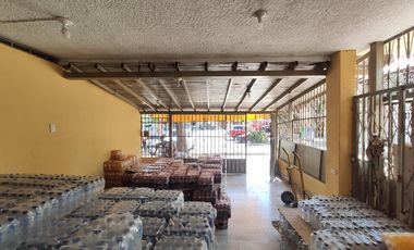 casa en venta en la parada. Cod V26819