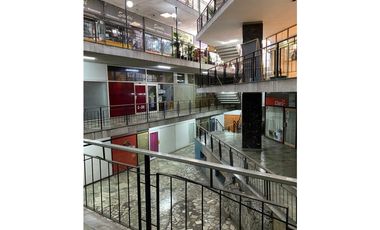 LOCAL EN GALERIA CENTRAL