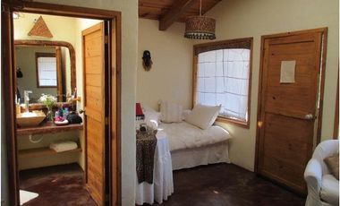 Casa con funcionamiento de hotel