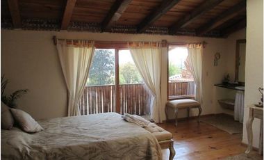 Casa con funcionamiento de hotel