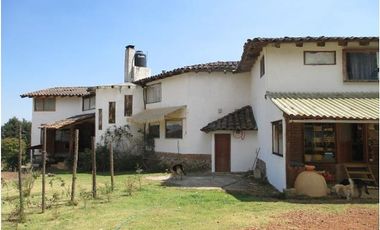 Casa con funcionamiento de hotel