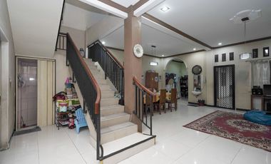 Rumah LT 300  Bebas Banjir 5 Mnt ke Pintu Tol Pondok Gede J-49230