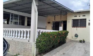 ALQUILO CASA EN ARRAIJAN VISTA ALEGRE LOS ROSALES  3R