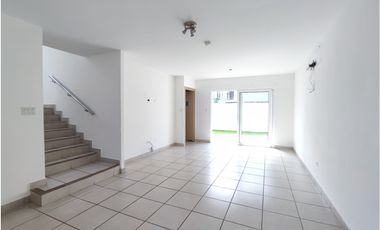 VENTA CASA PH VICTORIA BRISAS DEL GOLF NORTE (GS)