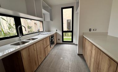 casa en venta en chuntame. Cod V5315