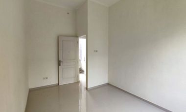 DIJUAL RUMAH BARU 2 LANTAI CENGGER AYAM SOEKARNO HATTA KOTA MALANG
