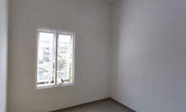 DIJUAL RUMAH BARU 2 LANTAI CENGGER AYAM SOEKARNO HATTA KOTA MALANG
